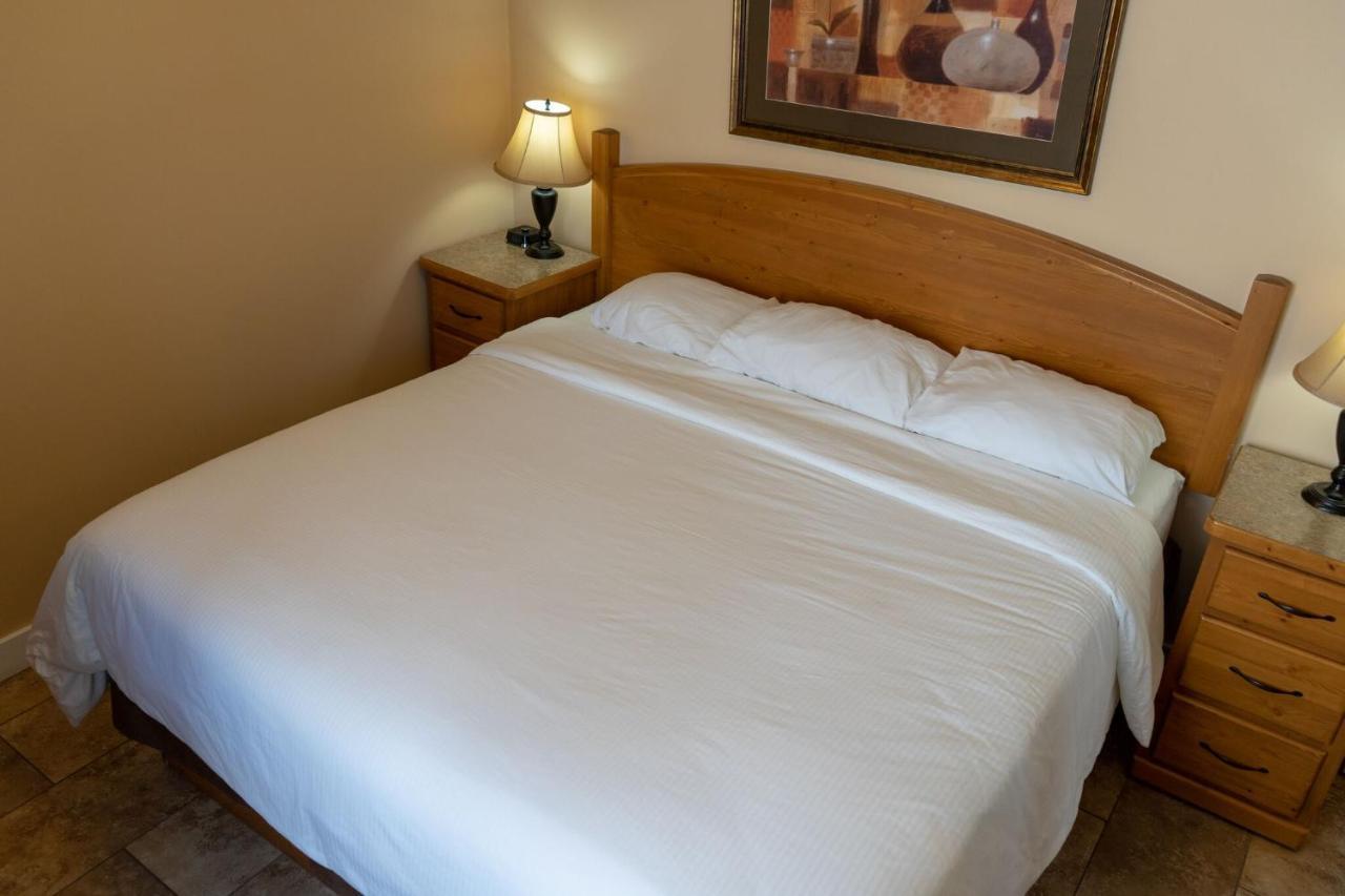 Sandy Beach Suites Osoyoos Extérieur photo