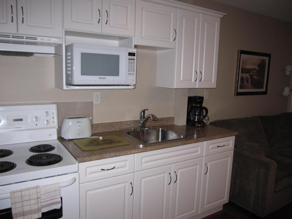 Sandy Beach Suites Osoyoos Extérieur photo